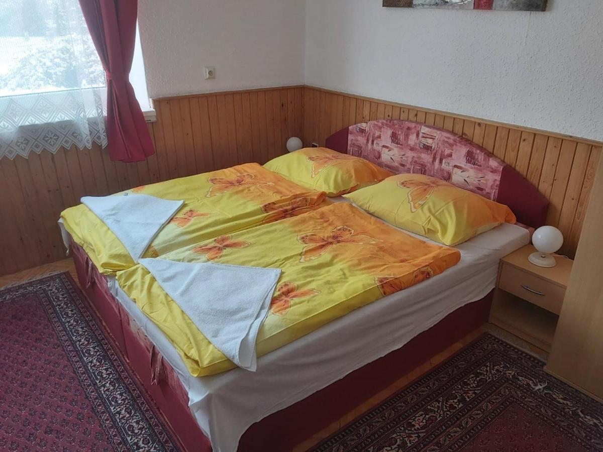 Penzion Fontana Hotel Náměšť nad Oslavou Buitenkant foto