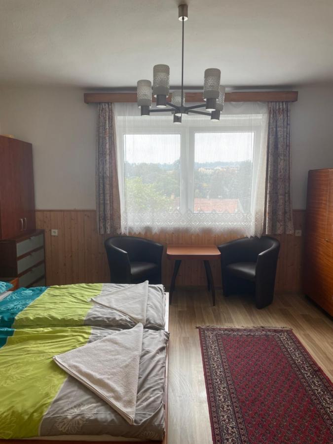 Penzion Fontana Hotel Náměšť nad Oslavou Buitenkant foto